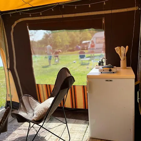 캠프장 Woodstock Ewijk